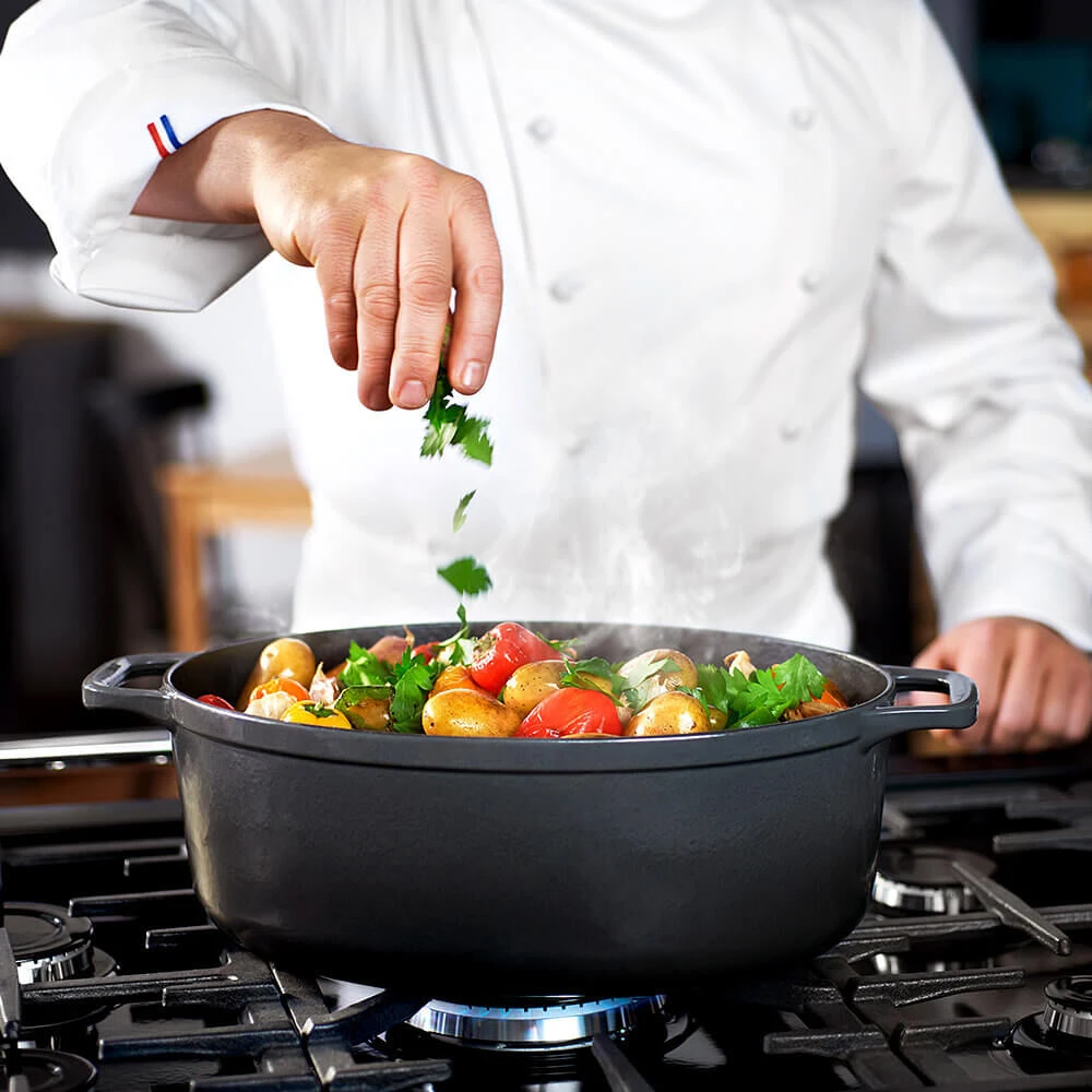 Chasseur braadpan ovaal 6 liter ø 31 cm gietijzer mat zwart Chasseur Braadpan Ovaal 6 Liter ø 31 Cm Gietijzer Mat Zwart -Exporteren Oldenhof winkel braeter life neu05 1